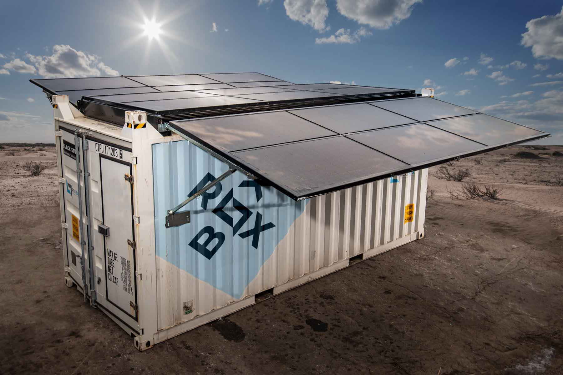 ROXBOX Containers 20' HELIOS Solar shipping container refrigeration unit.